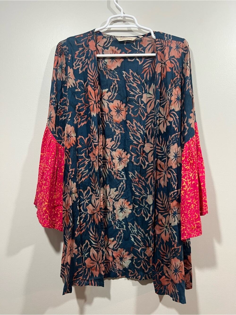 Soft Surroundings Navy Floral Open Cardigan with Pink Contrast Sleeves XS